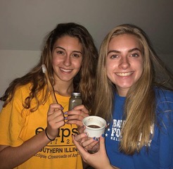 Zero waste expert Nikki Evans shows her finished product, homemade toothpaste, along with her bamboo toothbrush alongside good friend Lizzy Messerschmidt. “Don’t like generic mint toothpaste like my best bud Lizzy? Well then make your own!” Evans wrote. 