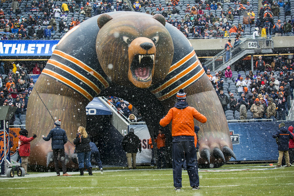 Hyping up the Bears before the game. Cool winters day in Chicago Illinois. Photo courtesy of U.S._Army_photo_by_Sgt._1st_Clas 