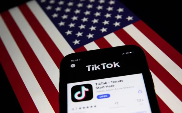 Navigation to Story: TikTok’s The Ticking Time Bomb